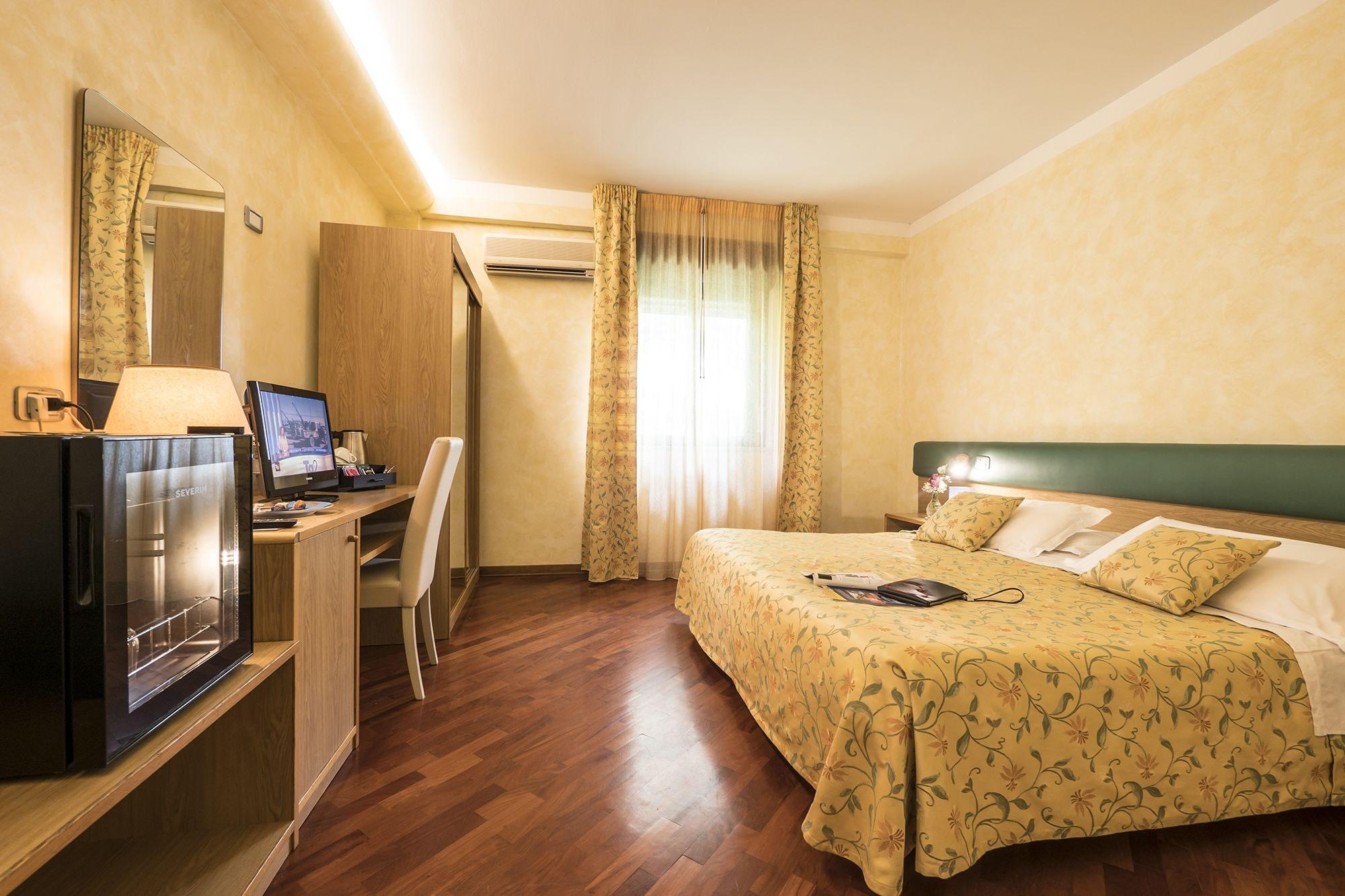 Hotel Vega Περούτζια Εξωτερικό φωτογραφία